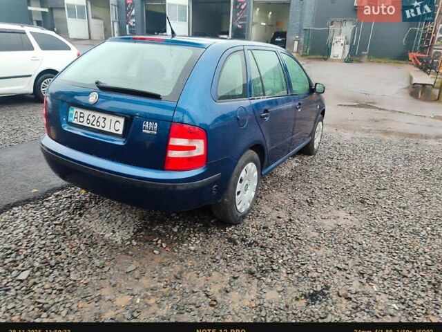 Синий Шкода Фабия, объемом двигателя 1.39 л и пробегом 212 тыс. км за 3800 $, фото 2 на Automoto.ua