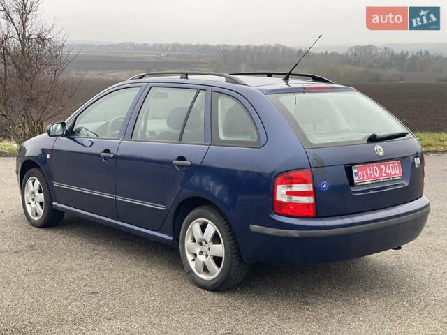 Синий Шкода Фабия, объемом двигателя 1.4 л и пробегом 250 тыс. км за 4500 $, фото 19 на Automoto.ua