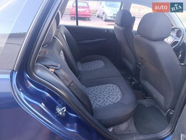 Синий Шкода Фабия, объемом двигателя 1.2 л и пробегом 382 тыс. км за 3799 $, фото 15 на Automoto.ua
