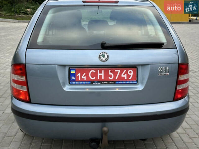Синий Шкода Фабия, объемом двигателя 1.4 л и пробегом 239 тыс. км за 5700 $, фото 11 на Automoto.ua