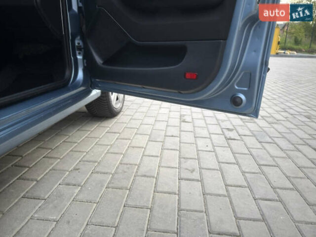 Синий Шкода Фабия, объемом двигателя 1.4 л и пробегом 239 тыс. км за 5700 $, фото 48 на Automoto.ua