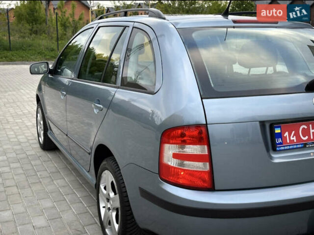 Синий Шкода Фабия, объемом двигателя 1.4 л и пробегом 239 тыс. км за 5700 $, фото 10 на Automoto.ua
