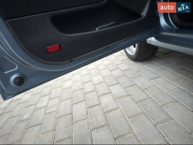 Синий Шкода Фабия, объемом двигателя 1.4 л и пробегом 239 тыс. км за 5700 $, фото 49 на Automoto.ua