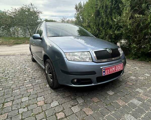 Синий Шкода Фабия, объемом двигателя 1.4 л и пробегом 214 тыс. км за 4999 $, фото 5 на Automoto.ua