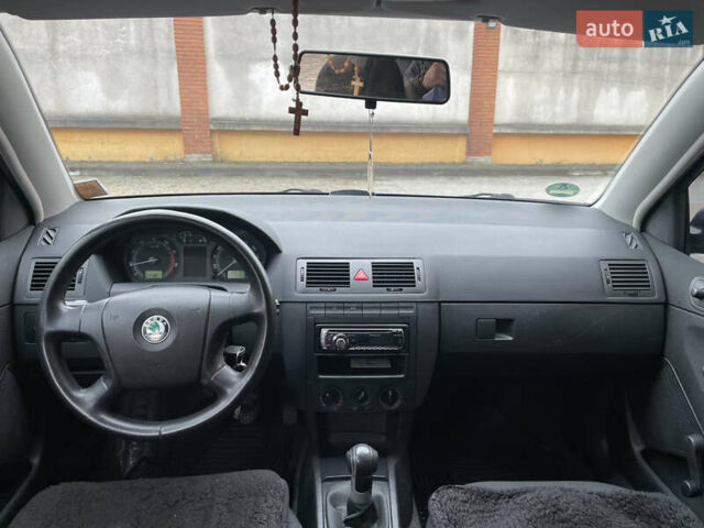 Синій Шкода Фабія, об'ємом двигуна 1.39 л та пробігом 225 тис. км за 4199 $, фото 19 на Automoto.ua