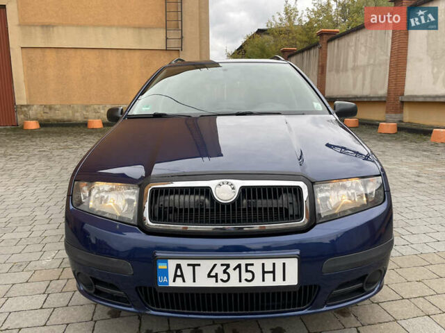 Синій Шкода Фабія, об'ємом двигуна 1.39 л та пробігом 225 тис. км за 4199 $, фото 9 на Automoto.ua
