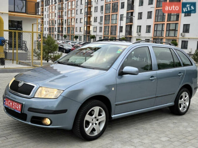 Синий Шкода Фабия, объемом двигателя 1.4 л и пробегом 239 тыс. км за 5700 $, фото 5 на Automoto.ua
