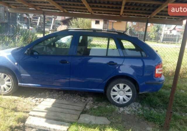 Синій Шкода Фабія, об'ємом двигуна 1.39 л та пробігом 213 тис. км за 4300 $, фото 7 на Automoto.ua