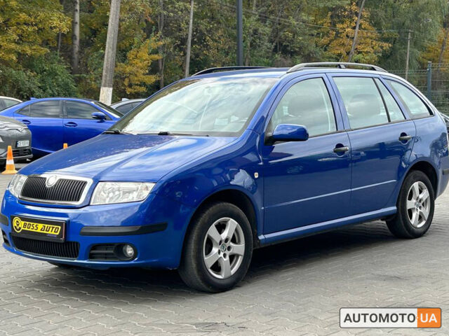 Синий Шкода Фабия, объемом двигателя 1.4 л и пробегом 248 тыс. км за 4800 $, фото 2 на Automoto.ua