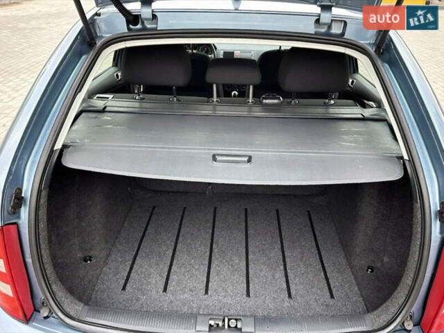 Синий Шкода Фабия, объемом двигателя 1.4 л и пробегом 239 тыс. км за 5700 $, фото 40 на Automoto.ua