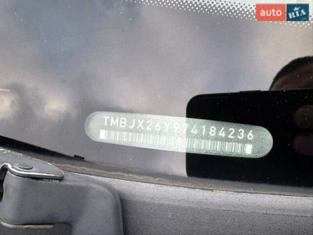 Синий Шкода Фабия, объемом двигателя 1.4 л и пробегом 239 тыс. км за 5700 $, фото 21 на Automoto.ua