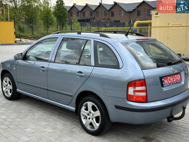 Синий Шкода Фабия, объемом двигателя 1.4 л и пробегом 239 тыс. км за 5700 $, фото 8 на Automoto.ua