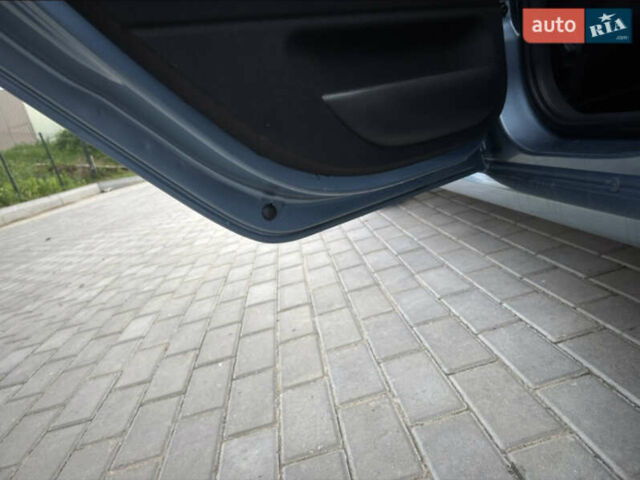 Синий Шкода Фабия, объемом двигателя 1.4 л и пробегом 239 тыс. км за 5700 $, фото 51 на Automoto.ua
