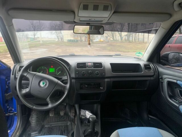 Синий Шкода Фабия, объемом двигателя 1 л и пробегом 240 тыс. км за 3850 $, фото 8 на Automoto.ua