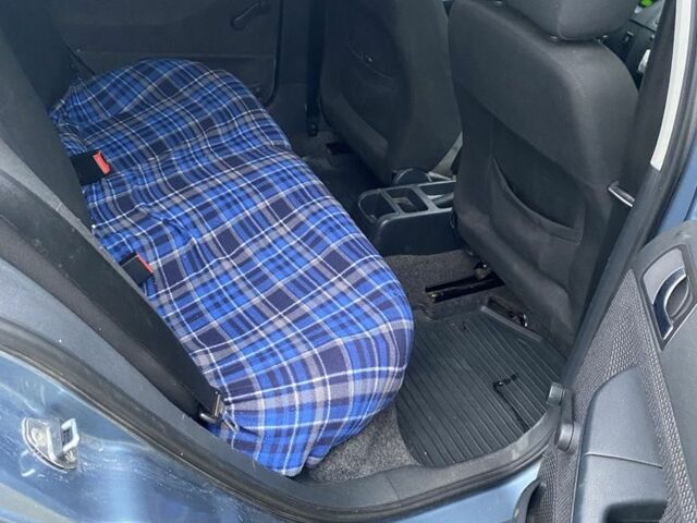 Синий Шкода Фабия, объемом двигателя 1.2 л и пробегом 370 тыс. км за 3450 $, фото 7 на Automoto.ua