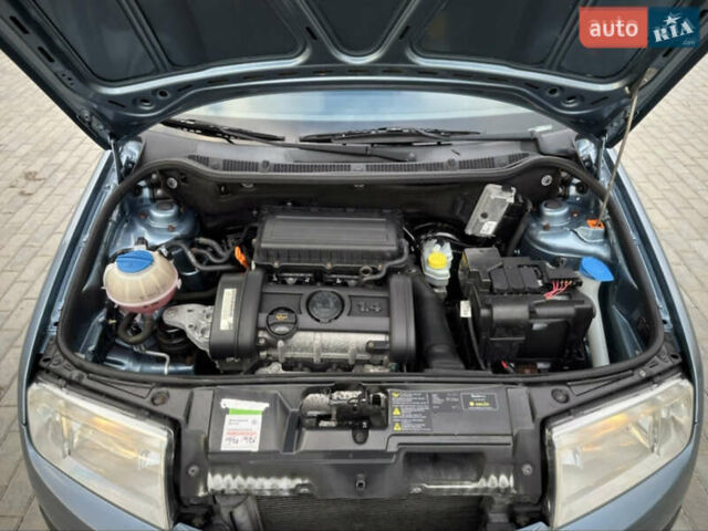 Синий Шкода Фабия, объемом двигателя 1.4 л и пробегом 239 тыс. км за 5700 $, фото 54 на Automoto.ua