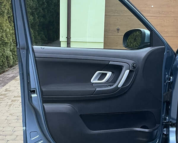 Синий Шкода Фабия, объемом двигателя 1.6 л и пробегом 229 тыс. км за 7200 $, фото 17 на Automoto.ua