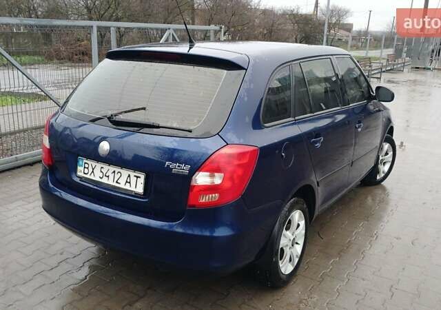 Синий Шкода Фабия, объемом двигателя 1.4 л и пробегом 182 тыс. км за 5499 $, фото 4 на Automoto.ua