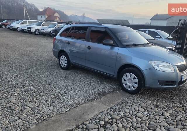 Синий Шкода Фабия, объемом двигателя 1.2 л и пробегом 303 тыс. км за 4100 $, фото 9 на Automoto.ua