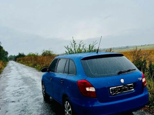 Шкода Фабия 2008 в Бердичеве на Automoto.ua Синий Шкода Фабия, объемом двигателя 1.4 л и пробегом 287 тыс. км за 4000 $, фото 1 на Automoto.ua