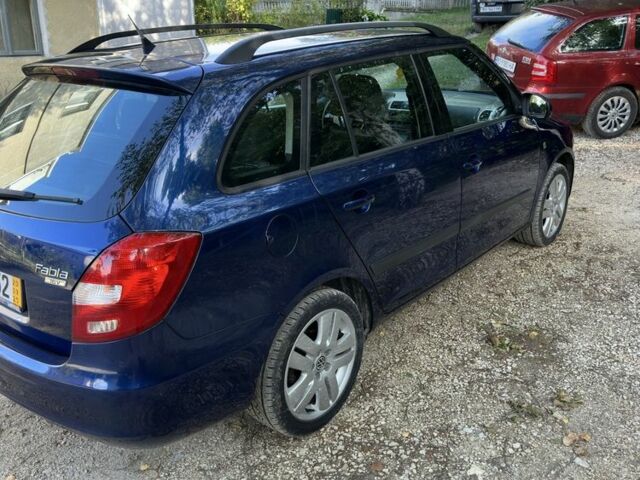 Синій Шкода Фабія, об'ємом двигуна 1.4 л та пробігом 190 тис. км за 5700 $, фото 10 на Automoto.ua