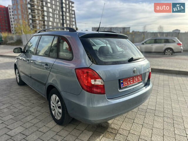 Синий Шкода Фабия, объемом двигателя 1.6 л и пробегом 205 тыс. км за 5150 $, фото 6 на Automoto.ua