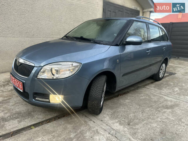 Синий Шкода Фабия, объемом двигателя 1.6 л и пробегом 205 тыс. км за 5150 $, фото 34 на Automoto.ua