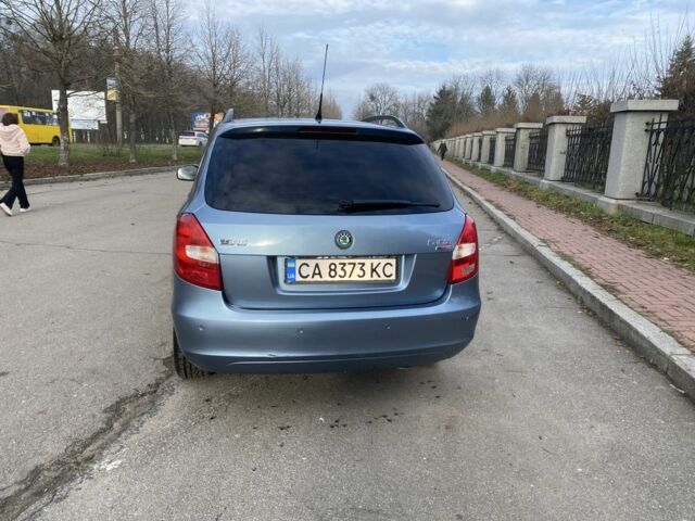 Синій Шкода Фабія, об'ємом двигуна 1.9 л та пробігом 231 тис. км за 5700 $, фото 4 на Automoto.ua