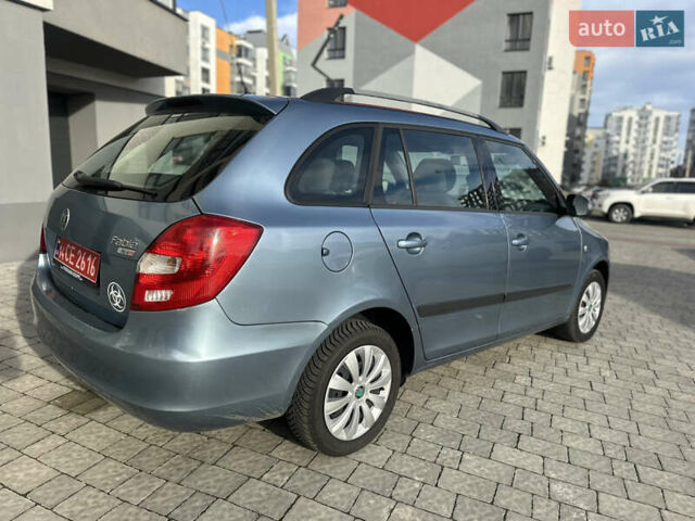 Синий Шкода Фабия, объемом двигателя 1.6 л и пробегом 205 тыс. км за 5150 $, фото 14 на Automoto.ua