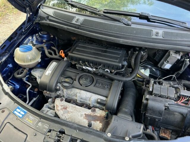 Синій Шкода Фабія, об'ємом двигуна 1.4 л та пробігом 190 тис. км за 5700 $, фото 23 на Automoto.ua