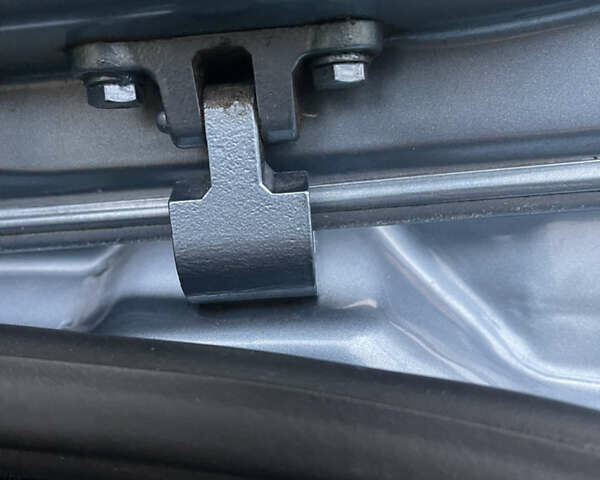 Синий Шкода Фабия, объемом двигателя 1.6 л и пробегом 229 тыс. км за 7200 $, фото 37 на Automoto.ua