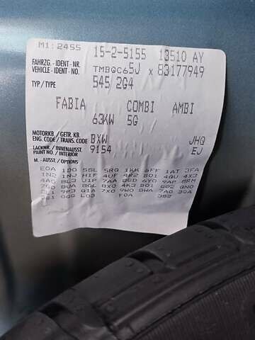 Синий Шкода Фабия, объемом двигателя 1.4 л и пробегом 245 тыс. км за 5600 $, фото 13 на Automoto.ua