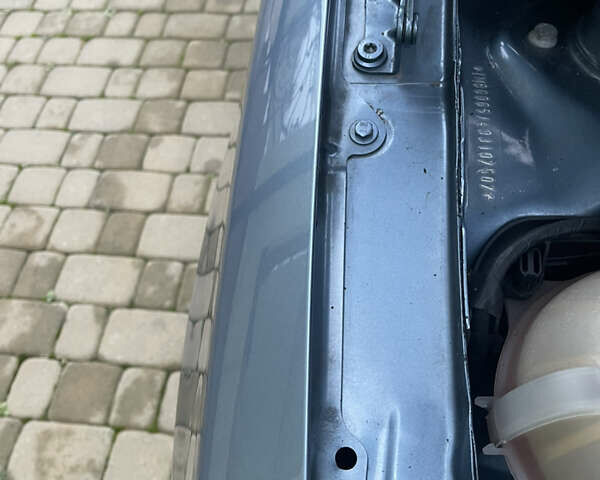 Синий Шкода Фабия, объемом двигателя 1.6 л и пробегом 229 тыс. км за 7200 $, фото 30 на Automoto.ua