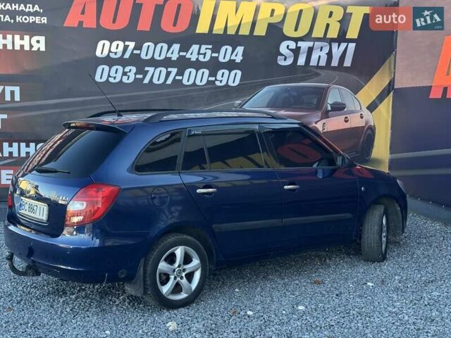 Синій Шкода Фабія, об'ємом двигуна 1.6 л та пробігом 230 тис. км за 4400 $, фото 5 на Automoto.ua