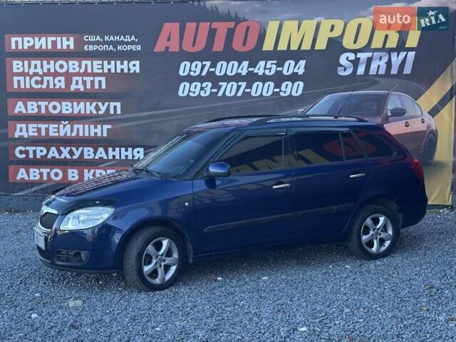 Синій Шкода Фабія, об'ємом двигуна 1.6 л та пробігом 230 тис. км за 4400 $, фото 4 на Automoto.ua