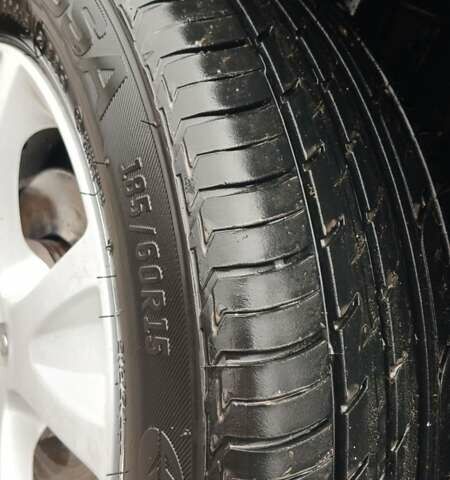 Синий Шкода Фабия, объемом двигателя 1.4 л и пробегом 182 тыс. км за 5499 $, фото 10 на Automoto.ua