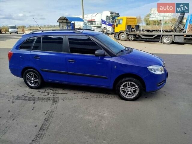Шкода Фабия 2008 в Гайвороне на Automoto.ua Синий Шкода Фабия, объемом двигателя 1.2 л и пробегом 222 тыс. км за 4250 $, фото 4 на Automoto.ua