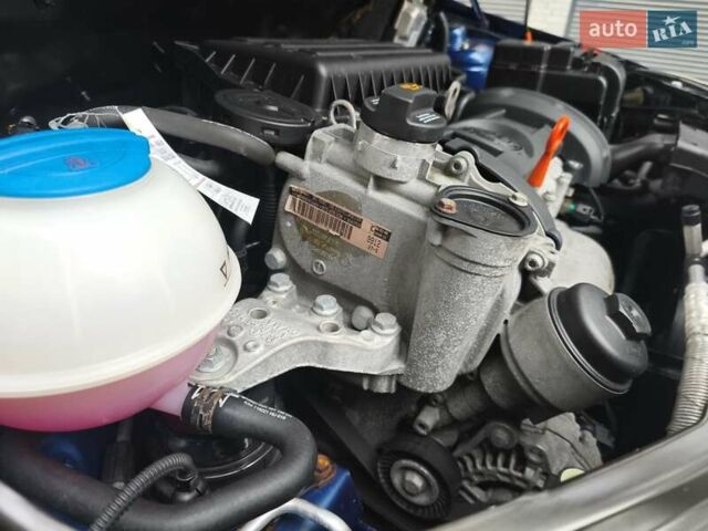 Синий Шкода Фабия, объемом двигателя 1.6 л и пробегом 243 тыс. км за 6400 $, фото 80 на Automoto.ua