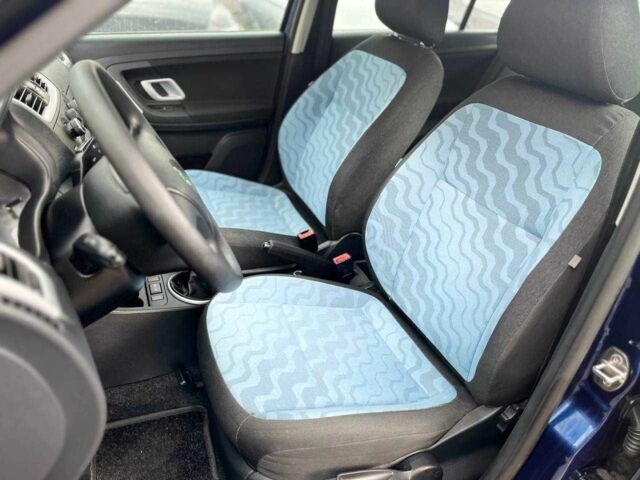 Синій Шкода Фабія, об'ємом двигуна 1.4 л та пробігом 204 тис. км за 5699 $, фото 13 на Automoto.ua