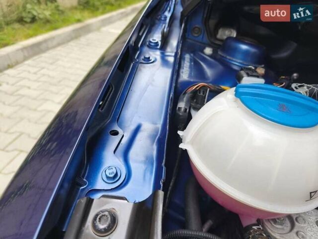 Синий Шкода Фабия, объемом двигателя 1.6 л и пробегом 242 тыс. км за 6300 $, фото 60 на Automoto.ua
