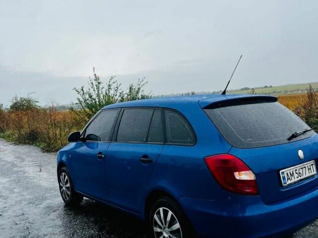 Шкода Фабия 2008 в Бердичеве на Automoto.ua Синий Шкода Фабия, объемом двигателя 1.4 л и пробегом 287 тыс. км за 4000 $, фото 4 на Automoto.ua