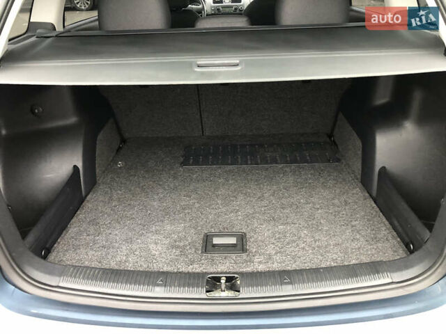 Синий Шкода Фабия, объемом двигателя 1.4 л и пробегом 200 тыс. км за 5500 $, фото 8 на Automoto.ua