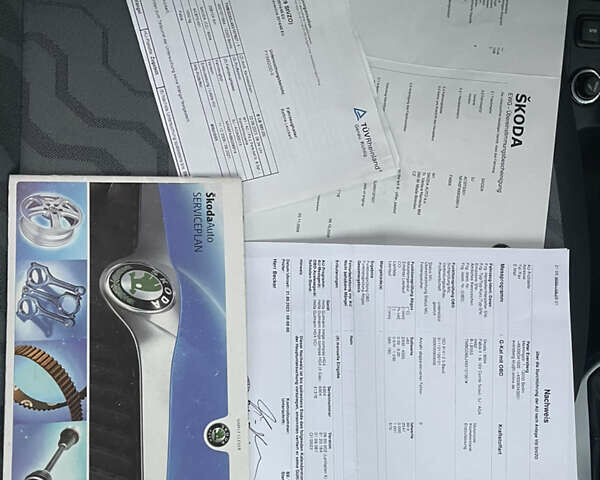 Синий Шкода Фабия, объемом двигателя 1.6 л и пробегом 229 тыс. км за 7200 $, фото 26 на Automoto.ua