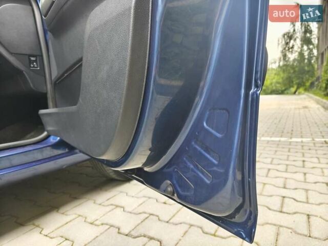 Синий Шкода Фабия, объемом двигателя 1.6 л и пробегом 243 тыс. км за 6400 $, фото 68 на Automoto.ua