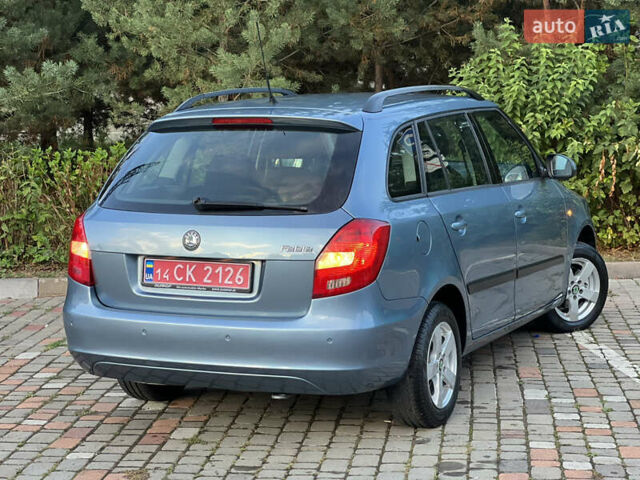 Синий Шкода Фабия, объемом двигателя 1.6 л и пробегом 237 тыс. км за 6850 $, фото 22 на Automoto.ua