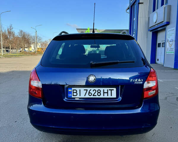 Синий Шкода Фабия, объемом двигателя 1.39 л и пробегом 291 тыс. км за 4700 $, фото 3 на Automoto.ua