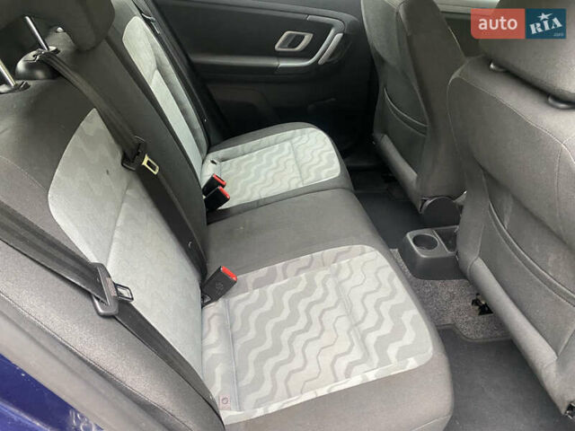 Синій Шкода Фабія, об'ємом двигуна 1.39 л та пробігом 183 тис. км за 5100 $, фото 24 на Automoto.ua