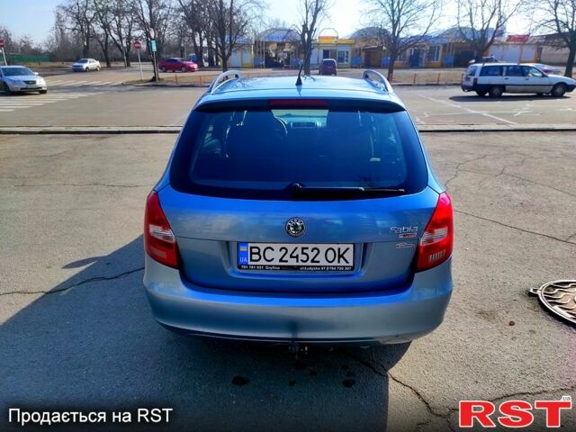 Синий Шкода Фабия, объемом двигателя 1.9 л и пробегом 260 тыс. км за 5500 $, фото 6 на Automoto.ua
