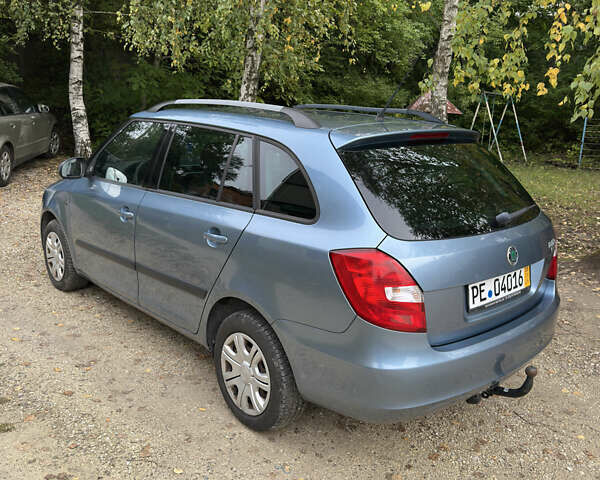 Синій Шкода Фабія, об'ємом двигуна 1.6 л та пробігом 178 тис. км за 6800 $, фото 17 на Automoto.ua