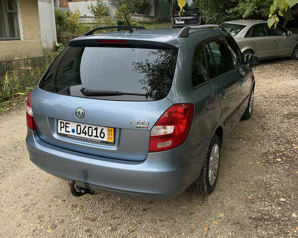 Синій Шкода Фабія, об'ємом двигуна 1.6 л та пробігом 178 тис. км за 6800 $, фото 12 на Automoto.ua